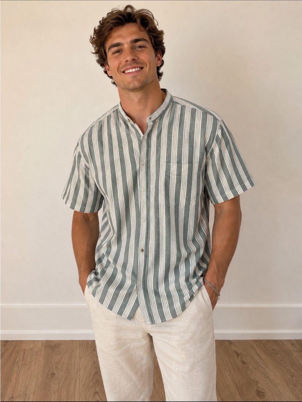 Levi’s Men’s Vintage-Style Striped Short Sleeve Shirt – Size Large